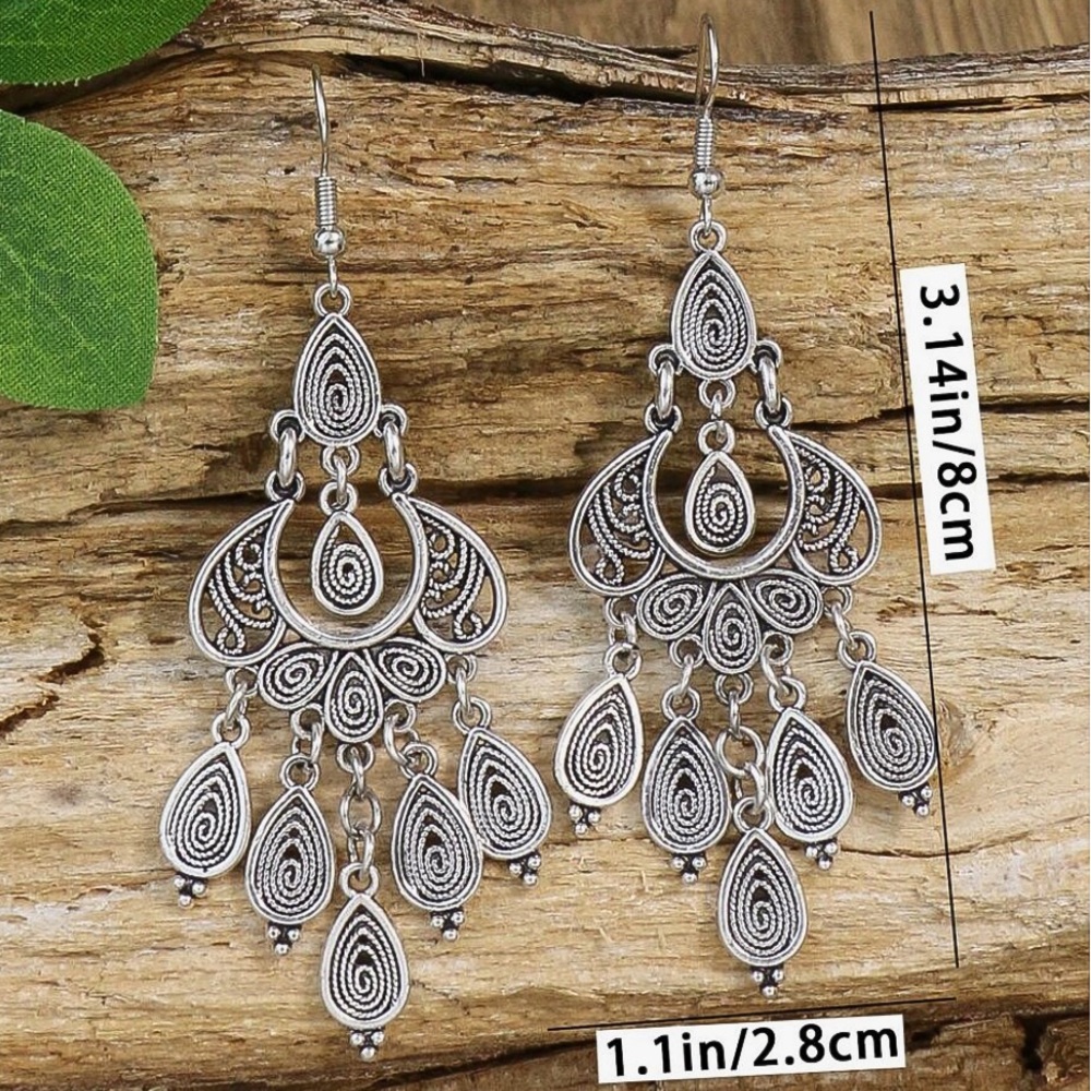 Elegant Silver Chandelier Earrings - Picture 5 of 6